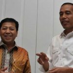 Jokowi Menjaga Jarak dari Setnov?