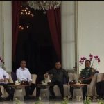 Kapolri Minum Teh Bareng Presiden dan Wakil Presiden di Istana