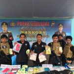 Polrestabes Surabaya Ungkap Jaringan Narkoba Internasional   Sita 11.730 Pil Ekstasi,  Sabu dan Happy Pive
