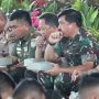 Kapolri dan Panglima TNI Makan Siang Bersama Prajurit di Aceh