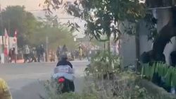 Gerak Cepat, Danyon Brimob Polda Sulsel Turunkan Satu SST untuk Pulihkan Jalur Trans Sulawesi yang Lumpuh Akibat Tawuran di Bua