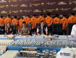 Beromzet Rp3 Miliar Sehari, Pabrik Obat Ilegal di Kartasura Digerebek Reserse Narkoba Polda Metro Jaya